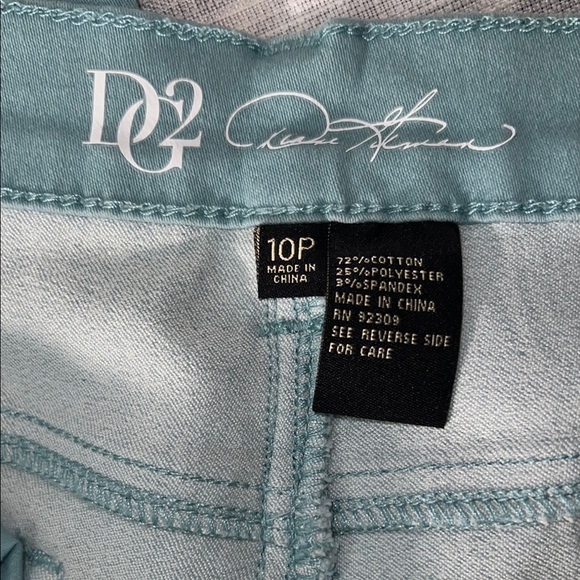 DG2 Light Teal Crop Jeans - Picture 5 of 8